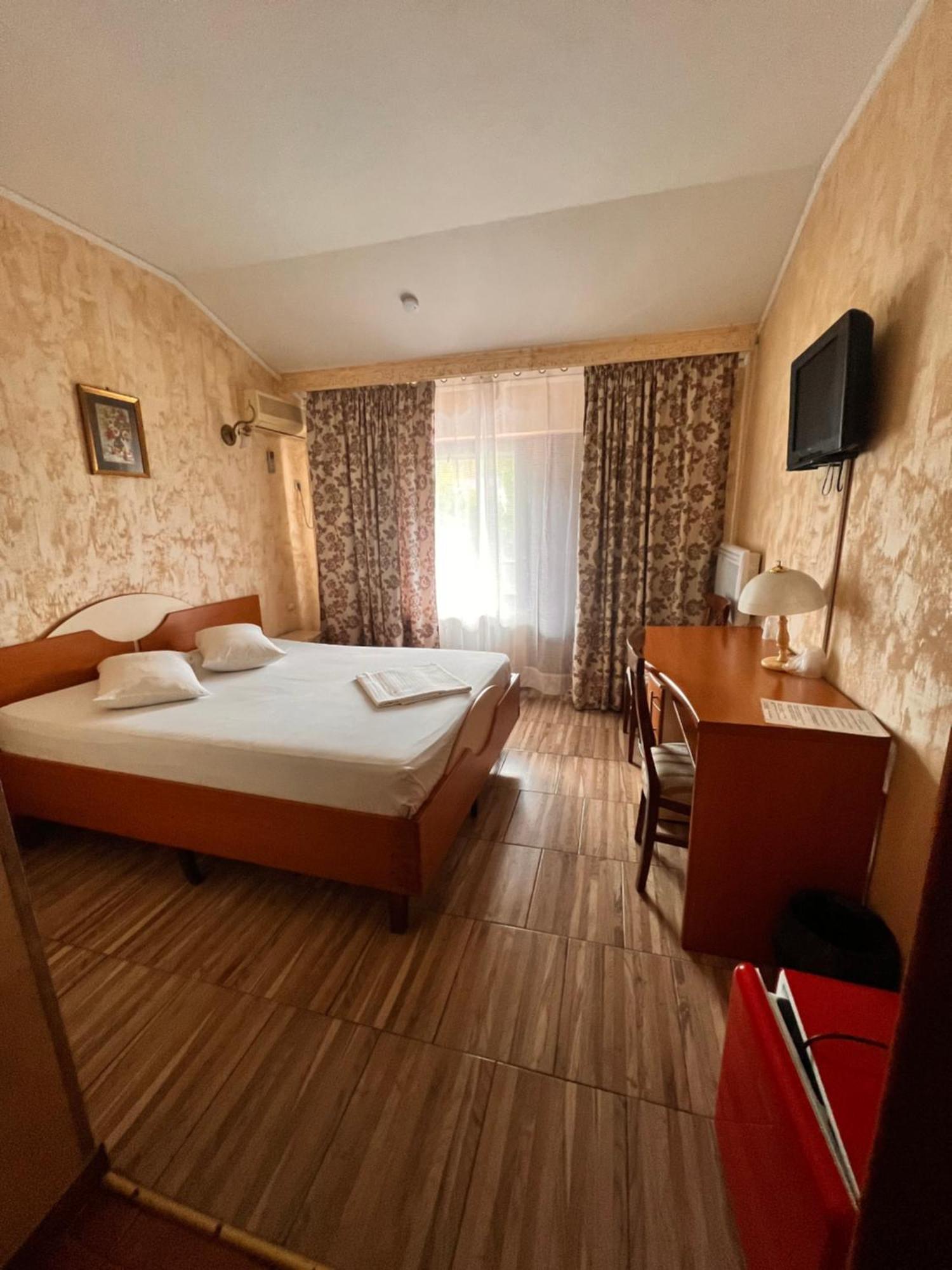 Pensiunea La Palia Iasi Esterno foto
